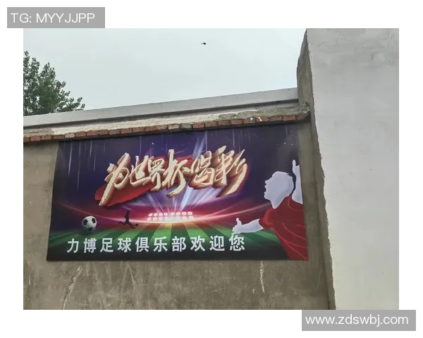 在绿茵场上许下爱的诺言足球场求婚感动瞬间回顾 在绿茵场上许下爱的诺言足球场求婚感动瞬间回顾